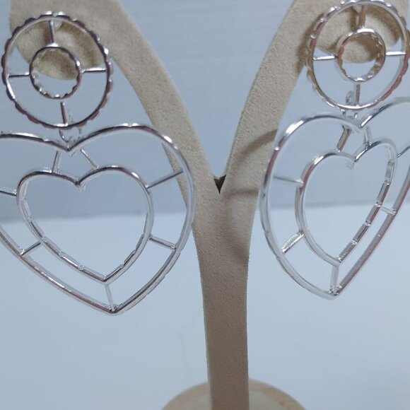 5/$25 Dangle Heart Earrings Silver Tone Large Modernist Boho Pierced 2.5" - Picture 5 of 6